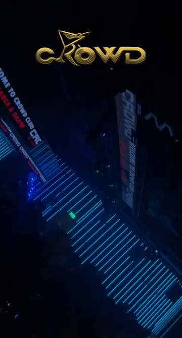 Preview for a Spotlight video that uses the CROWD CLUB Lens