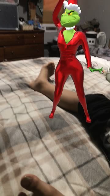 Preview for a Spotlight video that uses the YASSIFIED GRINCH Lens