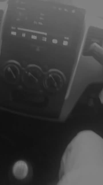 Preview for a Spotlight video that uses the NO SigNaL Lens