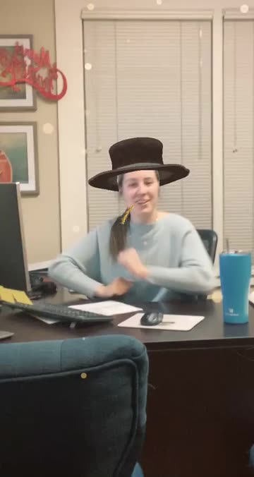 Preview for a Spotlight video that uses the Cowboy Hat Lens