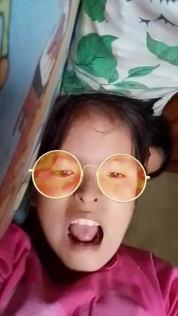 Preview for a Spotlight video that uses the Pizza bites Lens