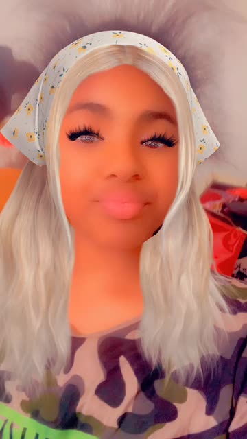 Preview for a Spotlight video that uses the Bejeweled Braces Lens