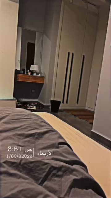 Preview for a Spotlight video that uses the Dark 60 Lens