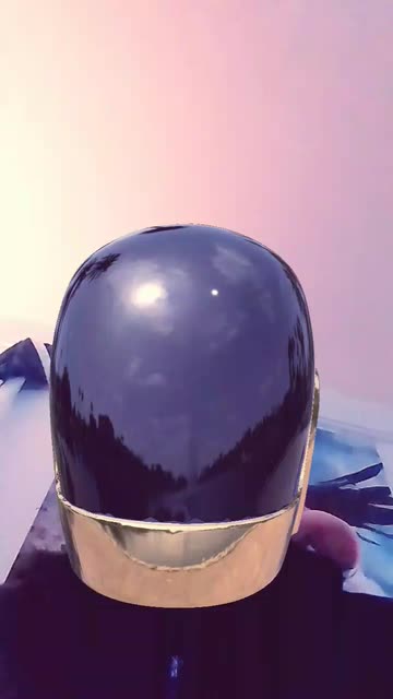 Preview for a Spotlight video that uses the Daft Punk Lens