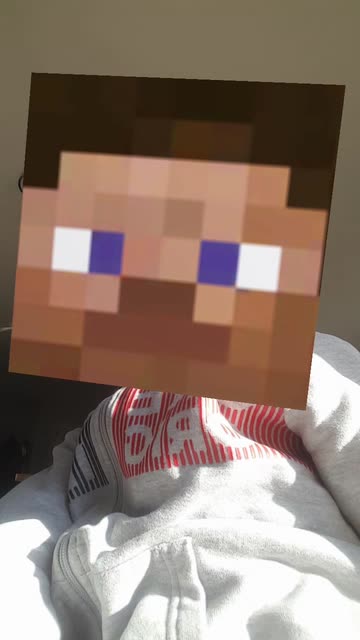 Preview for a Spotlight video that uses the Minecraft head Lens