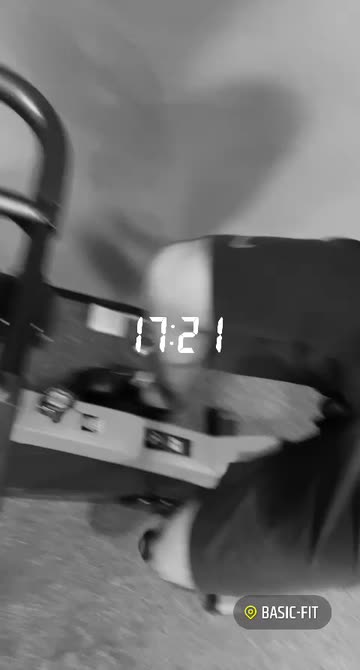 Preview for a Spotlight video that uses the balaclava Lens
