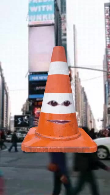 Preview for a Spotlight video that uses the Cone Head Lens