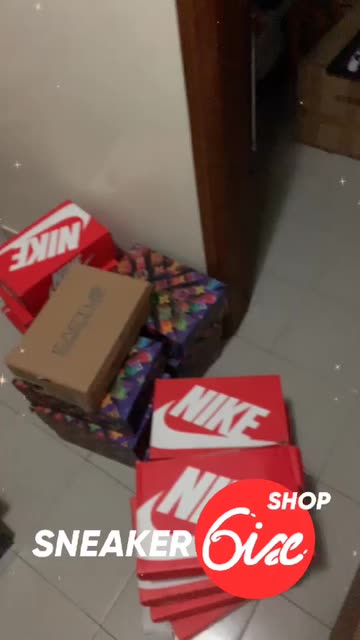 Preview for a Spotlight video that uses the Sneaker6ixClassic Lens