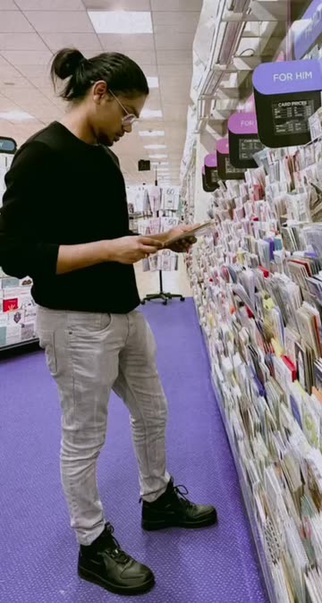 Preview for a Spotlight video that uses the upload video.photo Lens