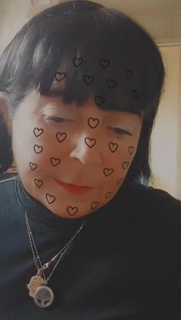 Preview for a Spotlight video that uses the Hearts & Love Lens