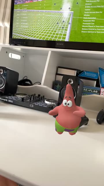 Preview for a Spotlight video that uses the Patrick Star Lens