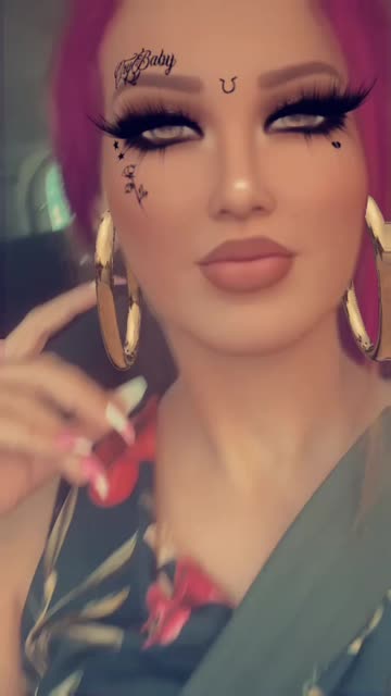 Preview for a Spotlight video that uses the IMVU Cutie Lens