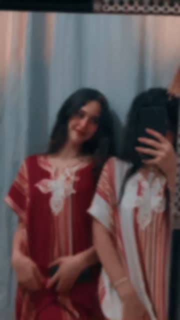 Preview for a Spotlight video that uses the Blur Mood V2 Lens
