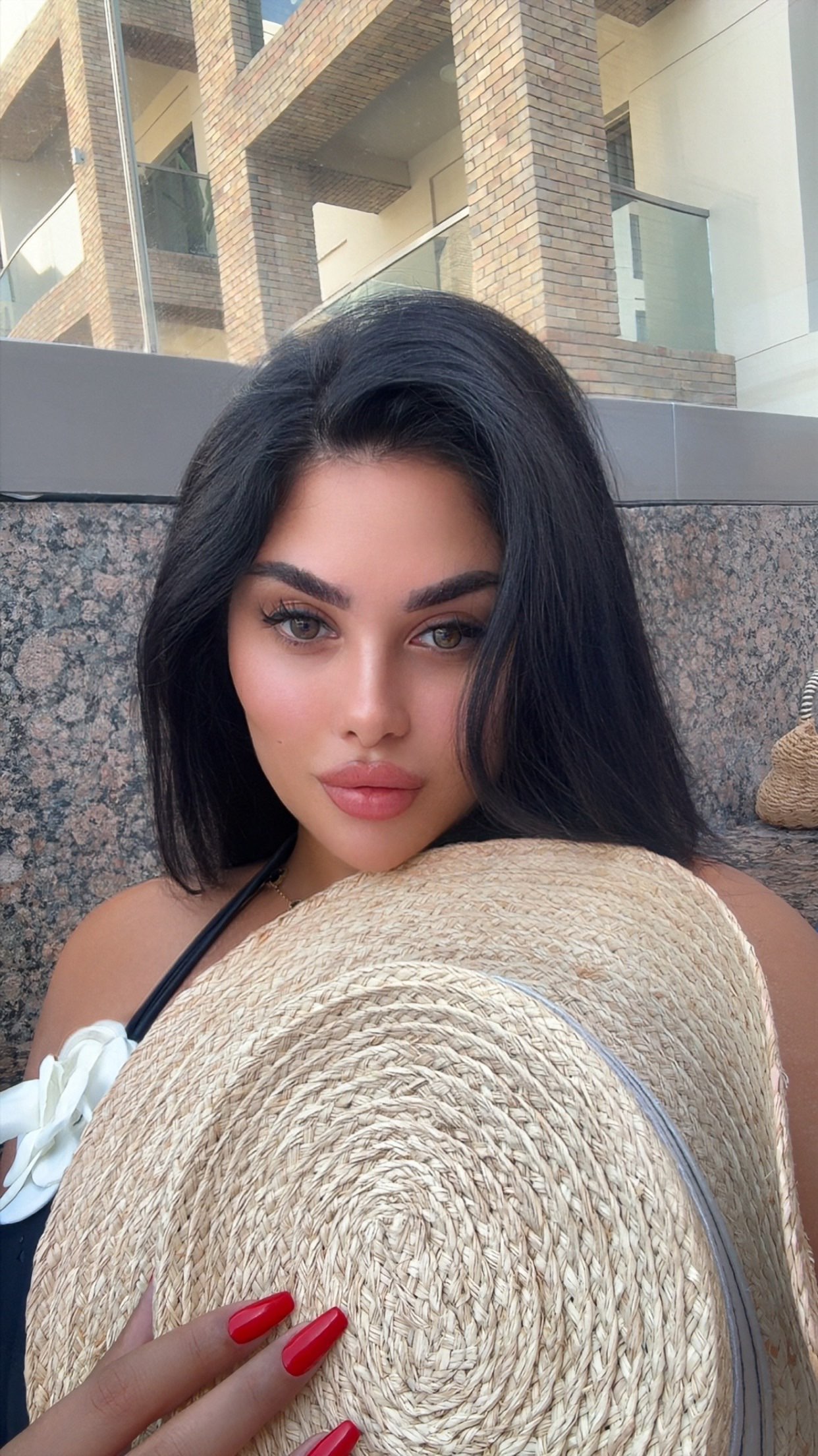 محتوى سناب شات لـ Shaza Khazem