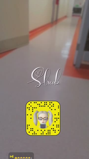 Preview for a Spotlight video that uses the Blur Streak Lens