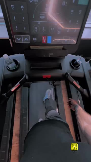 Preview for a Spotlight video that uses the Veins Gains Lens