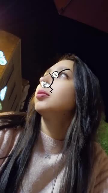 Preview for a Spotlight video that uses the Dancing Nose Lens