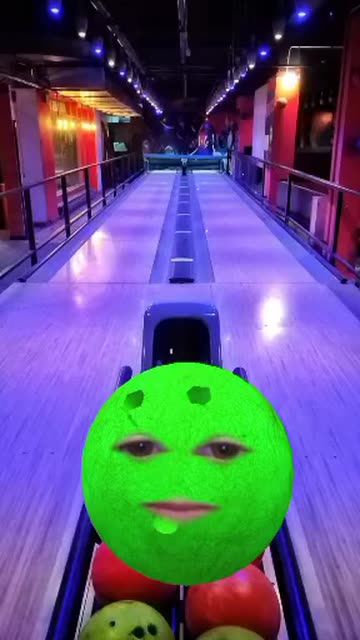Preview for a Spotlight video that uses the Bowling Lens