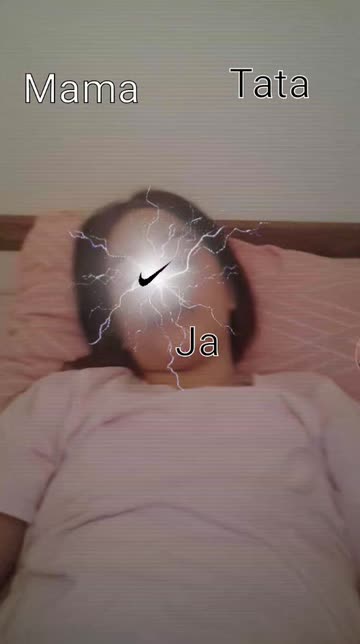 Preview for a Spotlight video that uses the nike white sparkle Lens