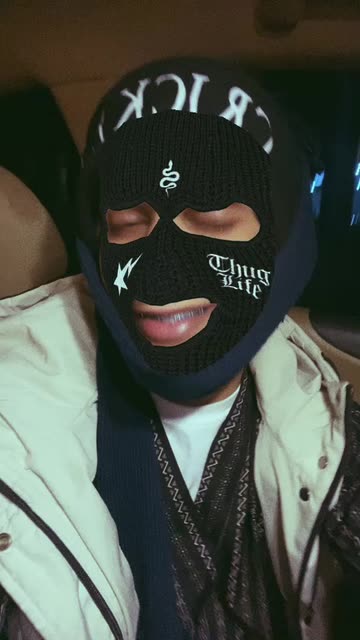 Preview for a Spotlight video that uses the Balaclava v1 Lens