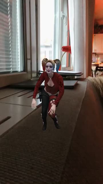 Preview for a Spotlight video that uses the Harley Quinn Dance Lens