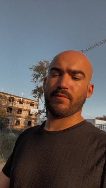 Preview for a Spotlight video that uses the hype Lens