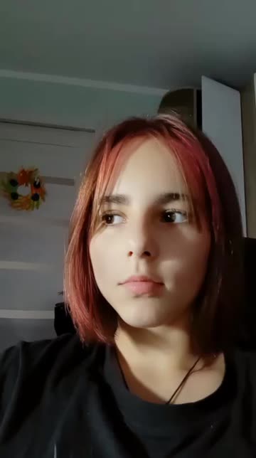 Preview for a Spotlight video that uses the color Hair Lens