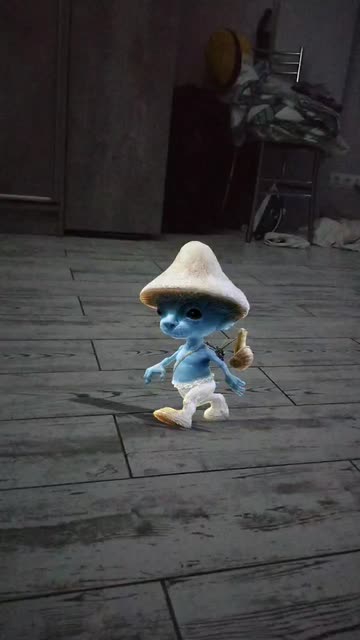 Preview for a Spotlight video that uses the blue smurf cat Lens