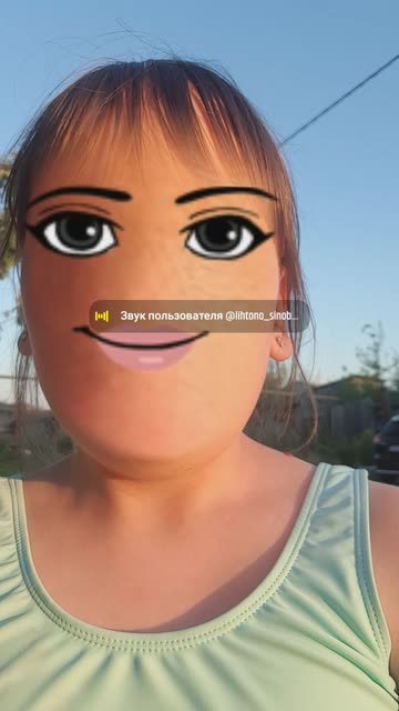 Preview for a Spotlight video that uses the material gworl Lens