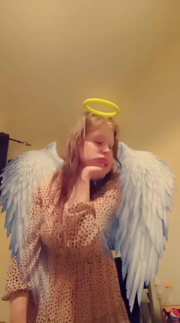 Preview for a Spotlight video that uses the Angel Lens