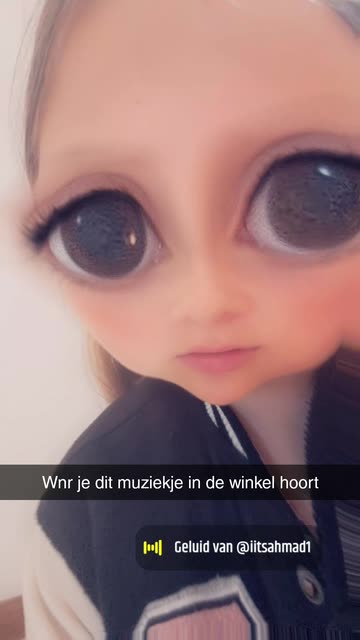 Preview for a Spotlight video that uses the Cute Morph Lens