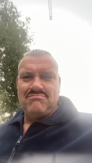 Preview for a Spotlight video that uses the Mustache Lens
