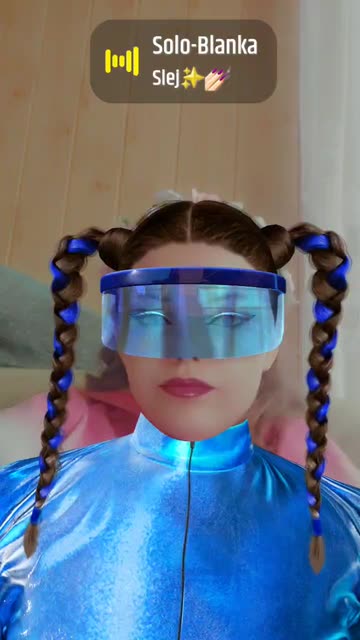 Preview for a Spotlight video that uses the Blue Cyber Look Lens