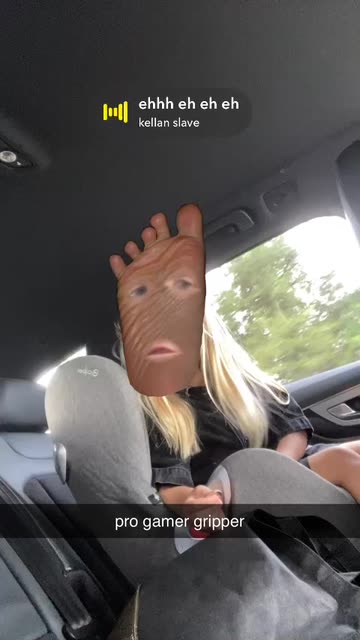 Preview for a Spotlight video that uses the Feet Man Face Lens