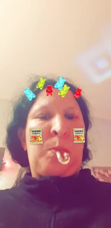 Preview for a Spotlight video that uses the haribo bears Lens