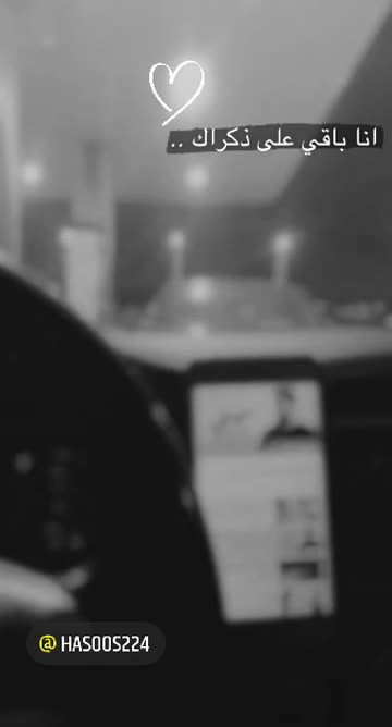 Preview for a Spotlight video that uses the gold bokeh Lens