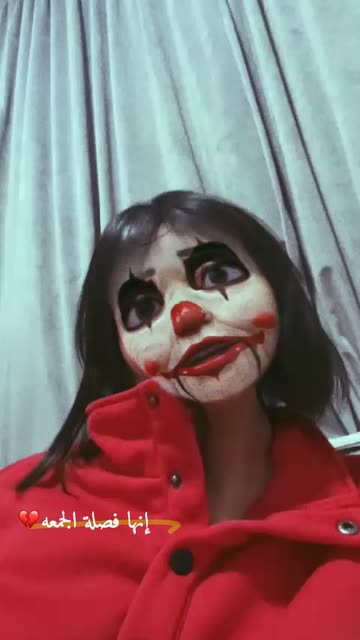 Preview for a Spotlight video that uses the CARTON-CLOWN-LOOK Lens
