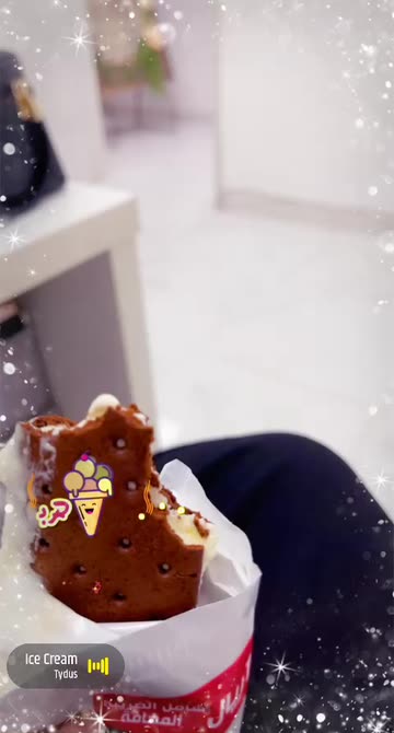 Preview for a Spotlight video that uses the ice cream Lens