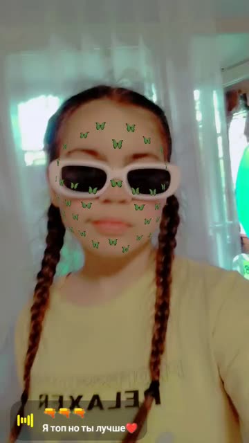 Preview for a Spotlight video that uses the green emma Lens