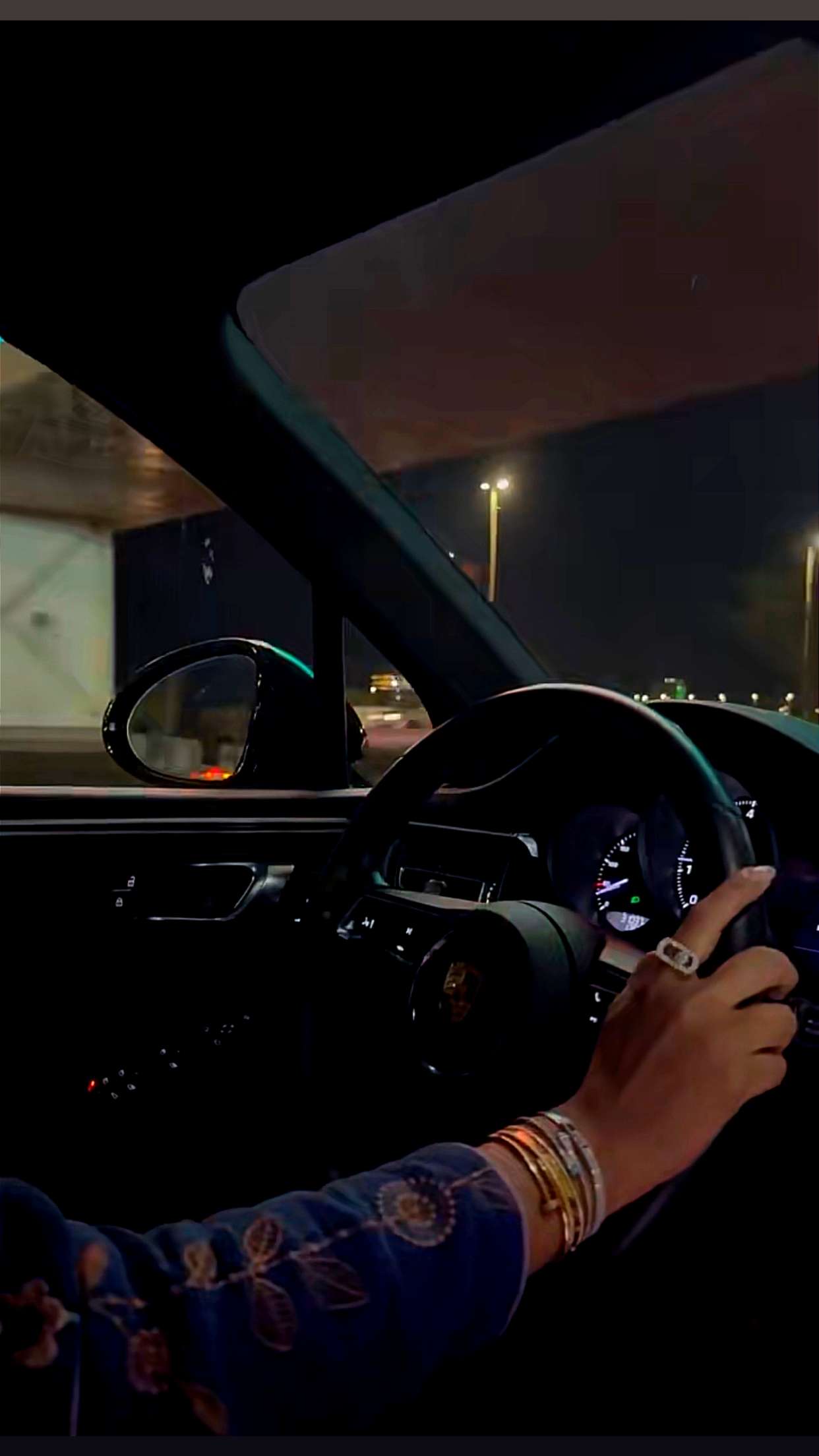 محتوى سناب شات لـ In Qatar🦅💙 Hn