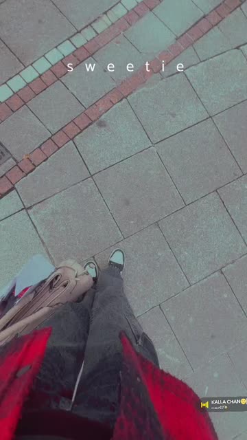 Preview for a Spotlight video that uses the Sweetie Lens