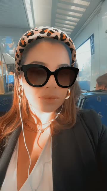 Preview for a Spotlight video that uses the Leopard Headband Lens