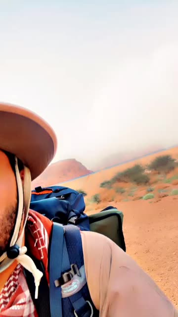 Preview for a Spotlight video that uses the 4K sand Lens