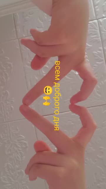 Preview for a Spotlight video that uses the Butterfly Stickers Lens