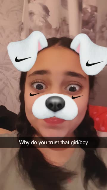 Preview for a Spotlight video that uses the nike dawgs Lens