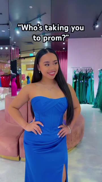 A bestie promposal  #promdressshopping #formaldresses