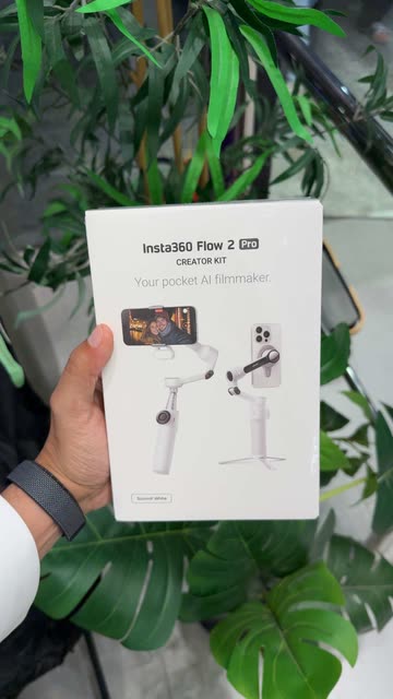 Unboxing the Insta360 Flow 2 Pro Creator Kit – Your Pocket AI