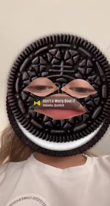 Preview for a Spotlight video that uses the Oreo Lens