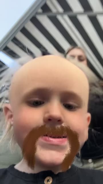 Preview for a Spotlight video that uses the beard bald Lens