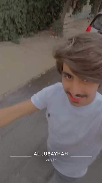 Preview for a Spotlight video that uses the HG Face Lens